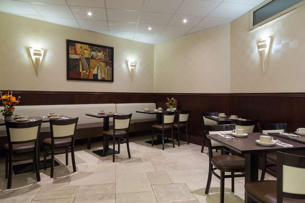 The Originals City, Hotel Du Chateau, Pontivy Facilidades foto